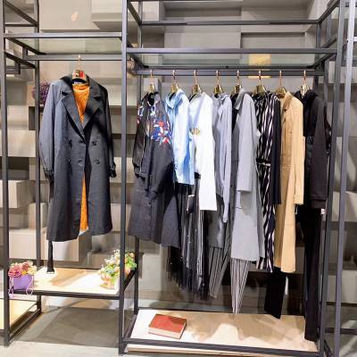 中國服裝服飾批發 價格優勢與廠家直供供應商指南