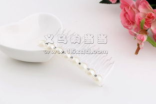 韓國進(jìn)口鑲水鉆珍珠流行美發(fā)梳插梳劉海梳 帶齒發(fā)卡 美發(fā)飾品銷售